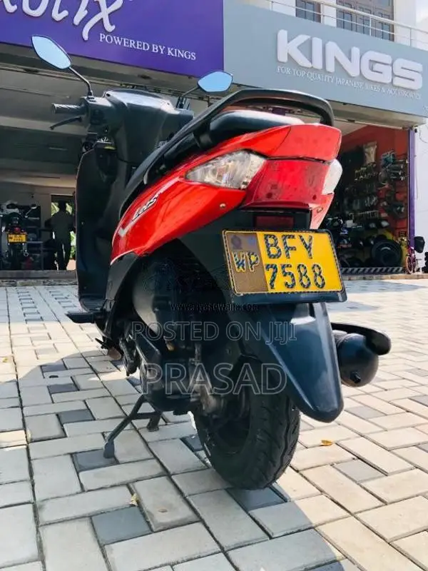 Suzuki Lets 2017 Motorbike (Used)