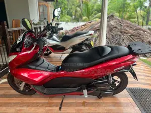 Honda Pcx 2016 Motorbike (Used)