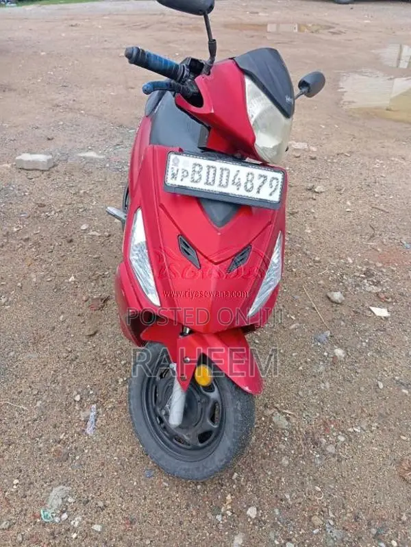 Hero Dash 2016 Motorbike (Used)