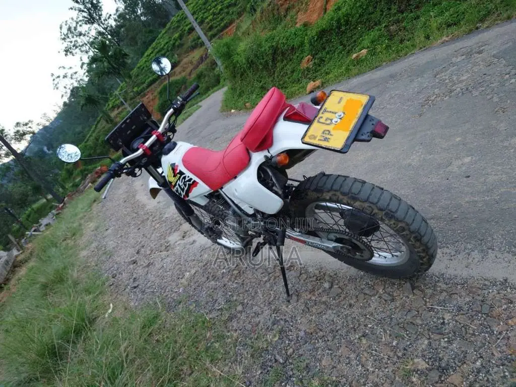 Honda XLR 2002 Motorbike (Used)