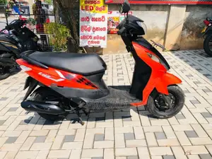 Suzuki Lets 2017 Motorbike (Used)