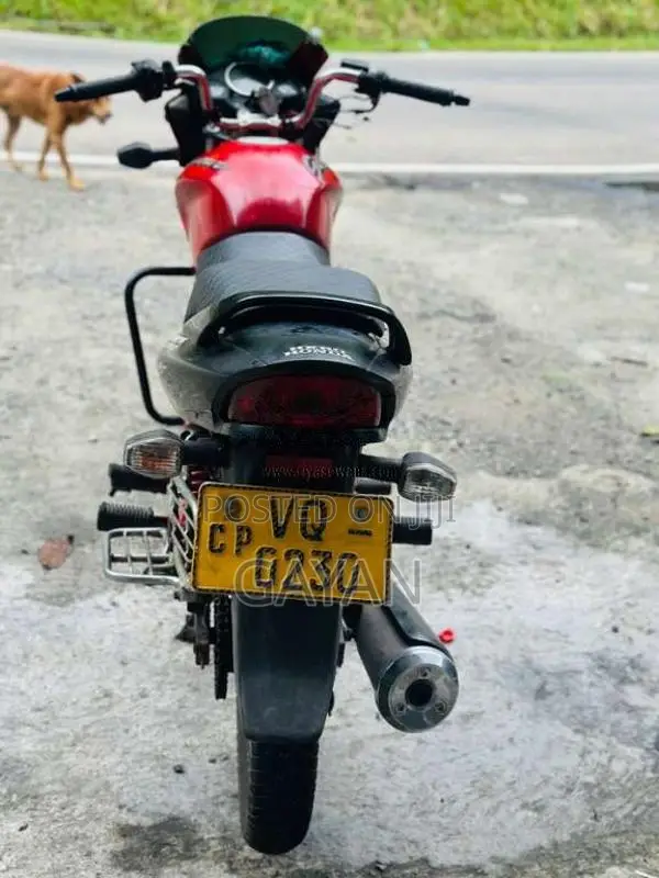 Hero-Honda Glamour 2010 Motorbike (Used)