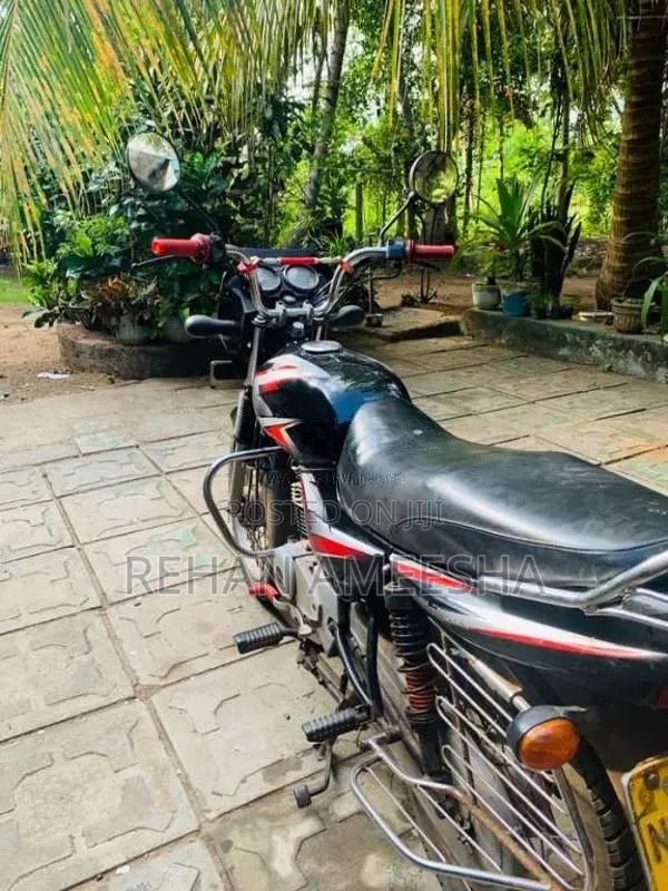 Bajaj CT-100 2018 Motorbike (Used)
