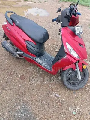 Hero Dash 2016 Motorbike (Used)