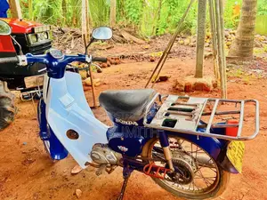 Honda Press Cub 2005 Motorbike (Used)