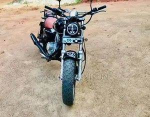 Suzuki GZ 125 2003 Motorbike (Used)