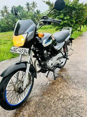Bajaj CT-100 2010 Motorbike (Used)