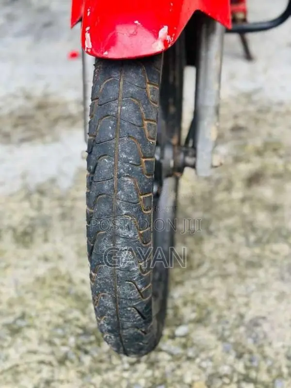 Hero-Honda Glamour 2010 Motorbike (Used)