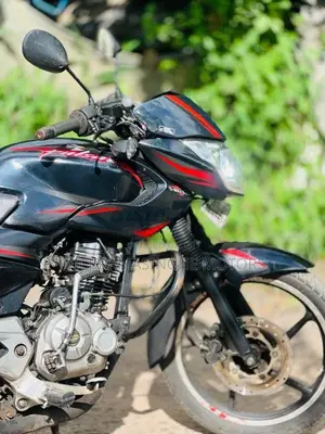 Bajaj Pulsar 2013 Motorbike (Used)