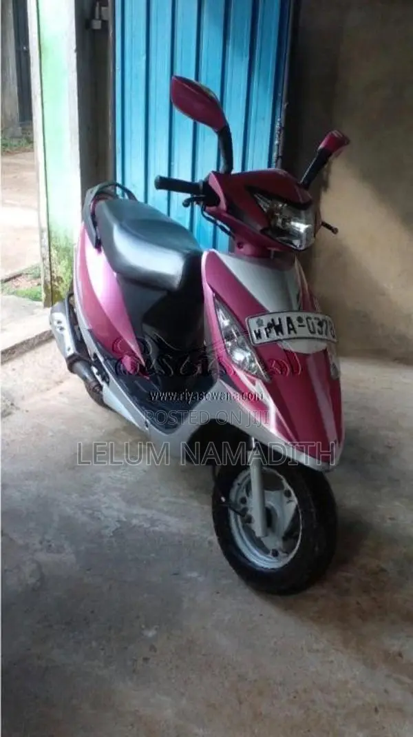TVS Scooty Streak 2010 Motorbike (Used)