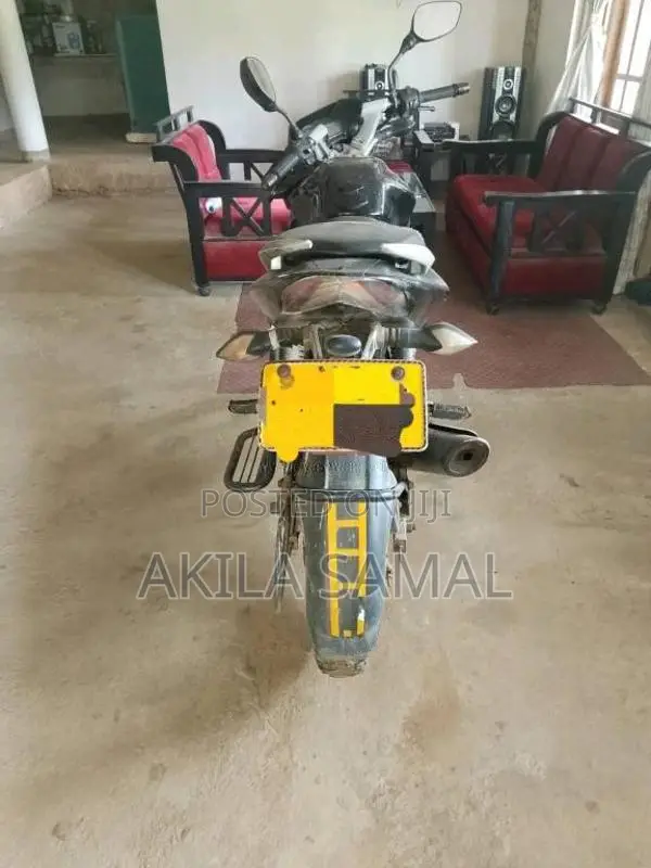 Bajaj Pulsar 135 2011 Motorbike (Used)