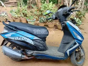 Hero Dash 2017 Motorbike (Used)