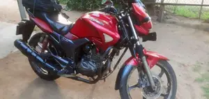 Hero-Honda Hunk 2011 Motorbike (Used)