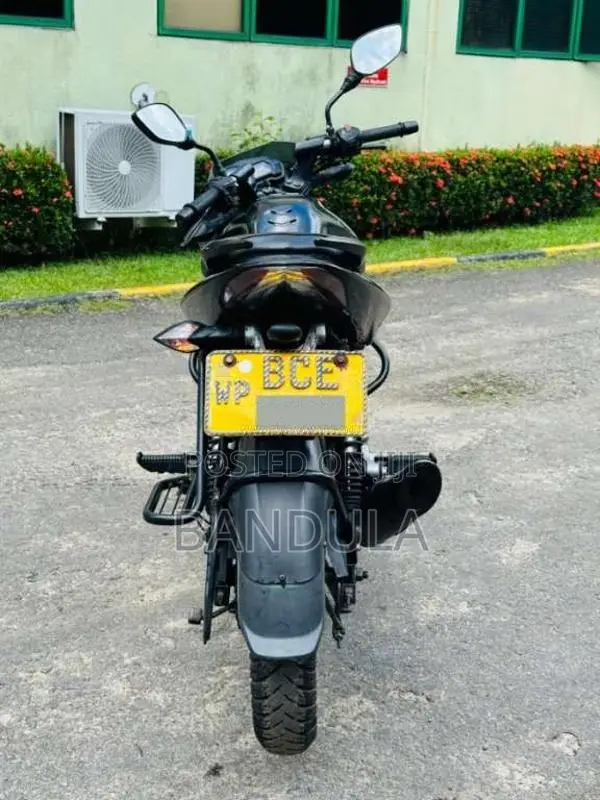 Bajaj Pulsar 2014 Motorbike (Used)