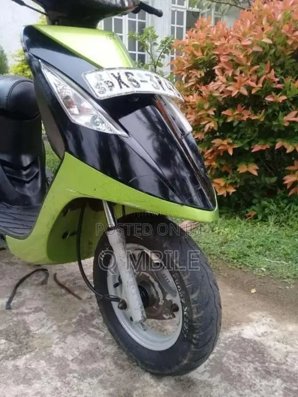 TVS Scooty Streak 2012 Motorbike (Used)