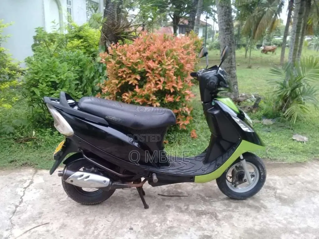 TVS Scooty Streak 2012 Motorbike (Used)