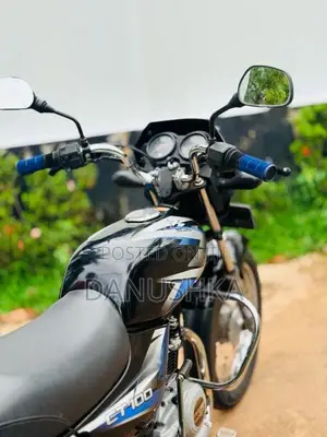 Bajaj CT-100 2018 Motorbike (Used)