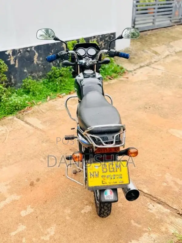 Bajaj CT-100 2018 Motorbike (Used)