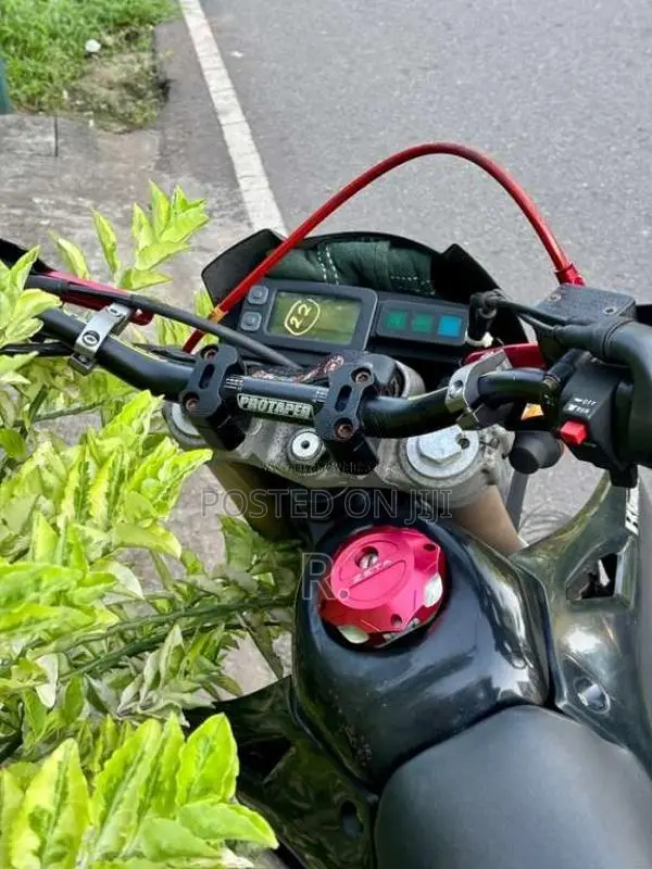Kawasaki D Tracker 2007 Motorbike Unregistered (Recondition)