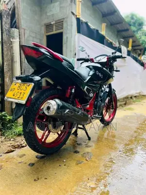 Hero-Honda Xtreme 2015 Motorbike (Used)