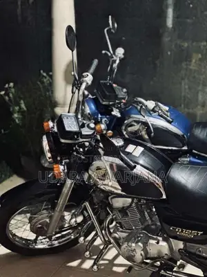 Honda CD125 2005 Motorbike (Used)