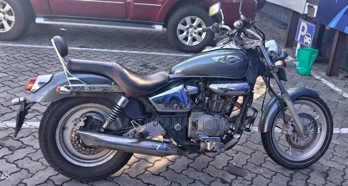 Honda SHADOW PHANTOM 200 2014 Motorbike (Used)