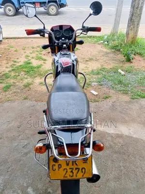 Bajaj CT-100 2010 Motorbike (Used)