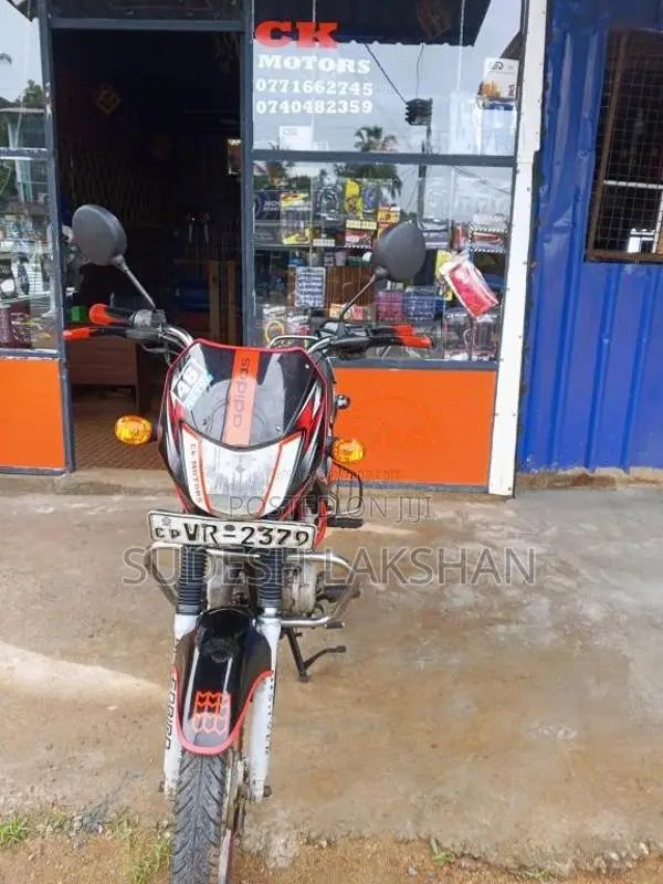 Bajaj CT-100 2010 Motorbike (Used)