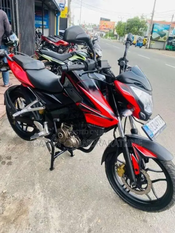 Bajaj Pulsar NS150 2016 Motorbike (Used)