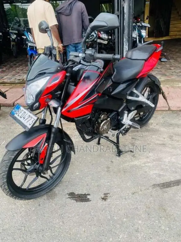 Bajaj Pulsar NS150 2016 Motorbike (Used)