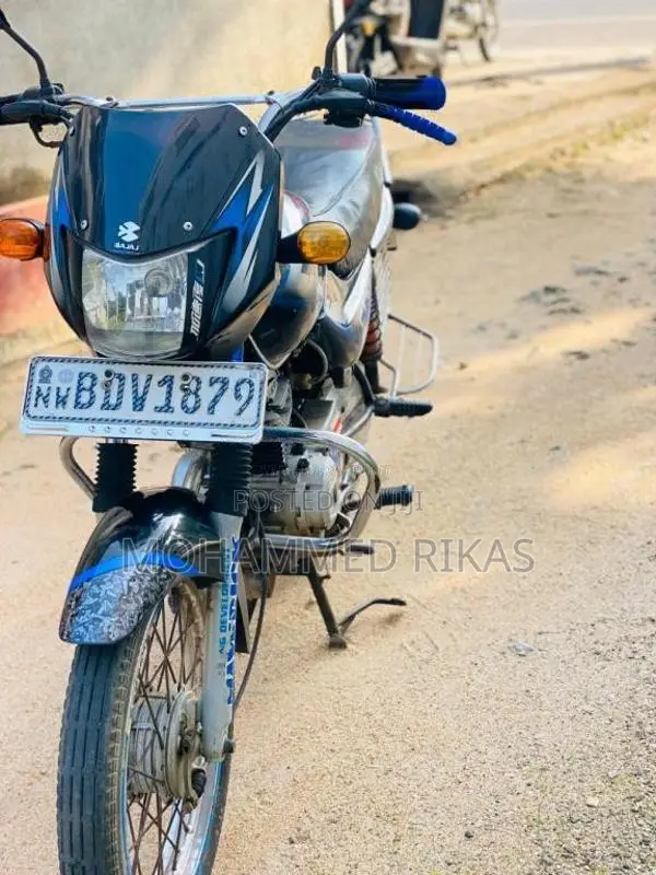 Bajaj CT-100 2016 Motorbike (Used)
