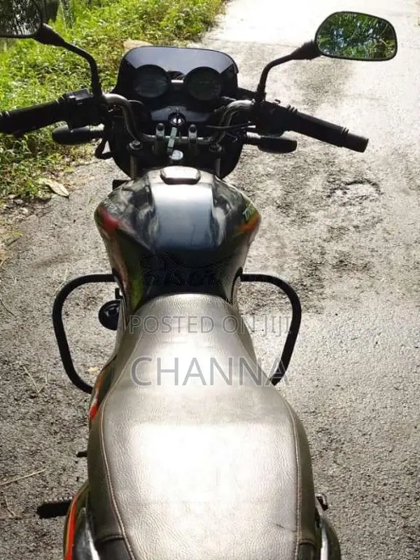 Bajaj Discover 135 2008 Motorbike (Used)