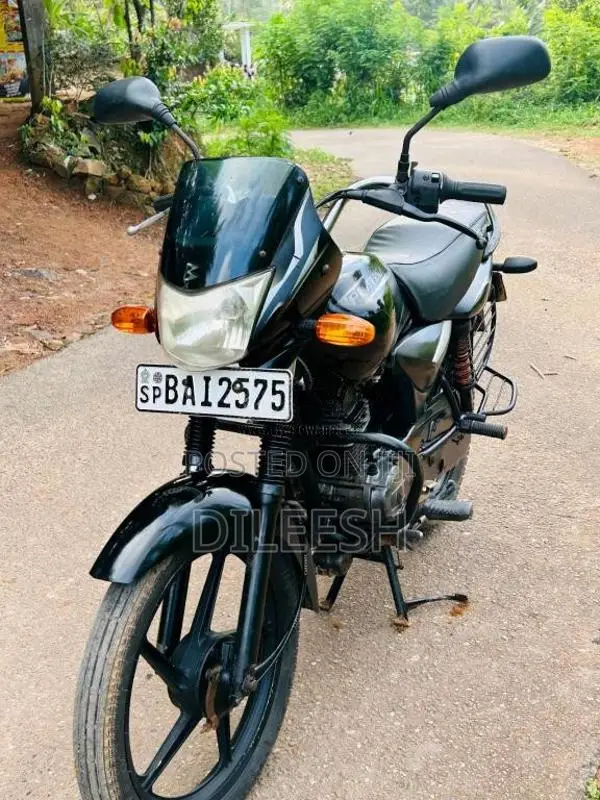 Bajaj Platina 2013 Motorbike (Used)