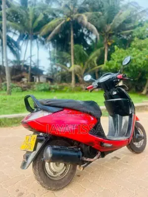 Hero Pleasure 2011 Motorbike (Used)