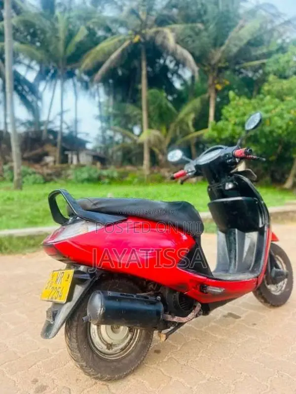 Hero Pleasure 2011 Motorbike (Used)