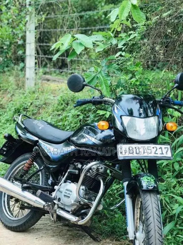 Bajaj CT-100 2016 Motorbike (Used)