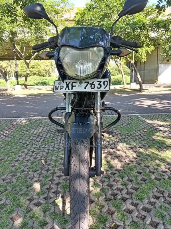Bajaj Pulsar 2011 Motorbike (Used)