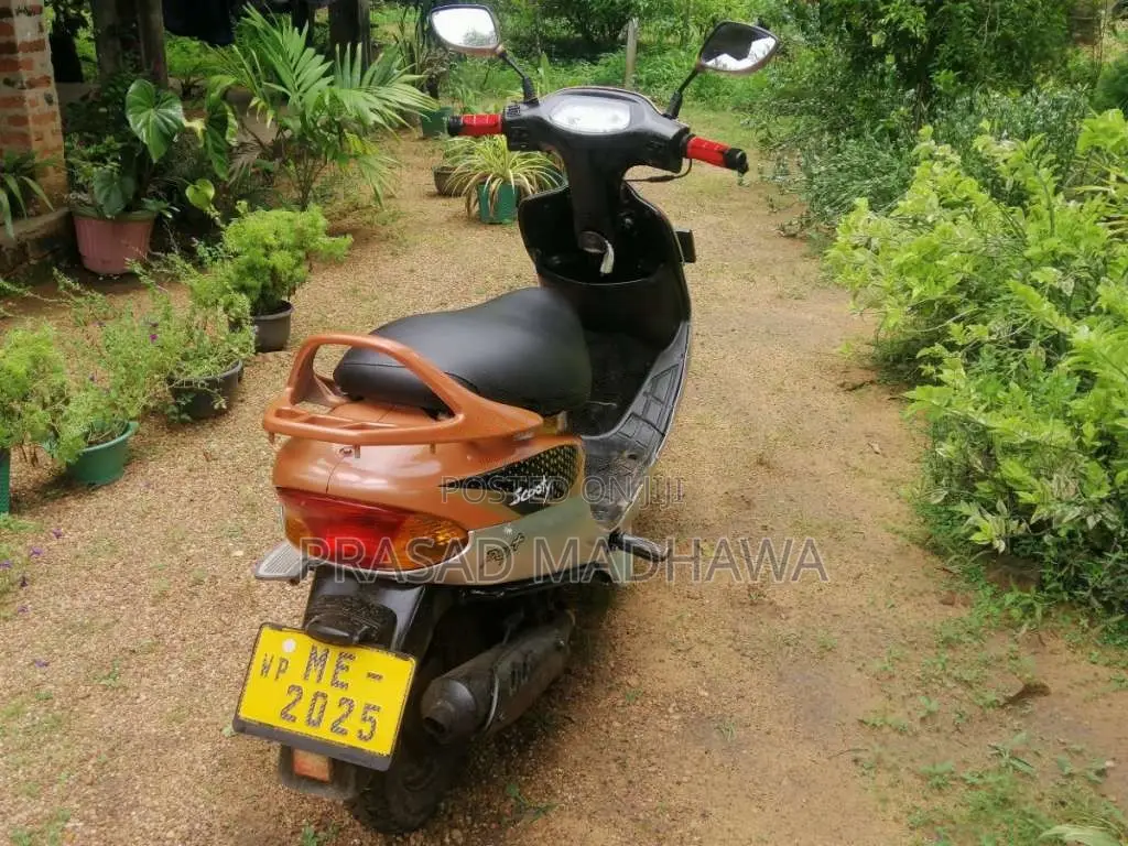 TVS Scooty Pep 2005 Motorbike (Used)