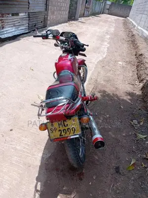 Bajaj CT-100 2005 Motorbike (Used)
