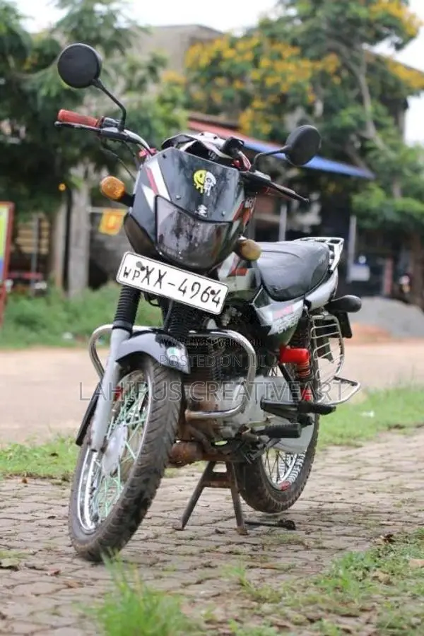 Bajaj CT-100 2012 Motorbike (Used)