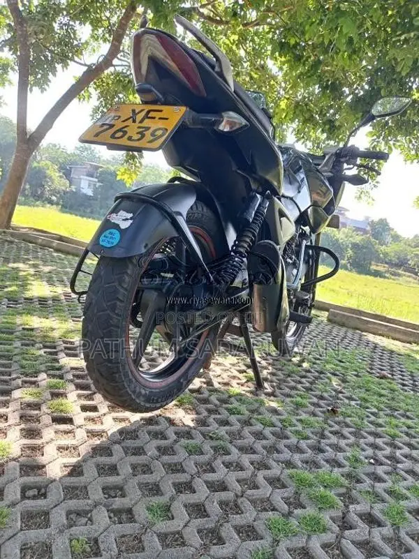 Bajaj Pulsar 2011 Motorbike (Used)