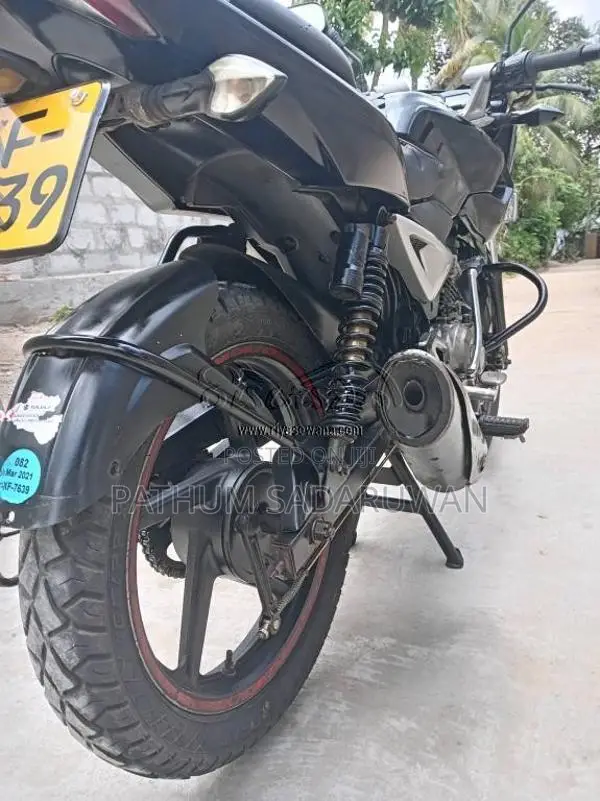 Bajaj Pulsar 2011 Motorbike (Used)
