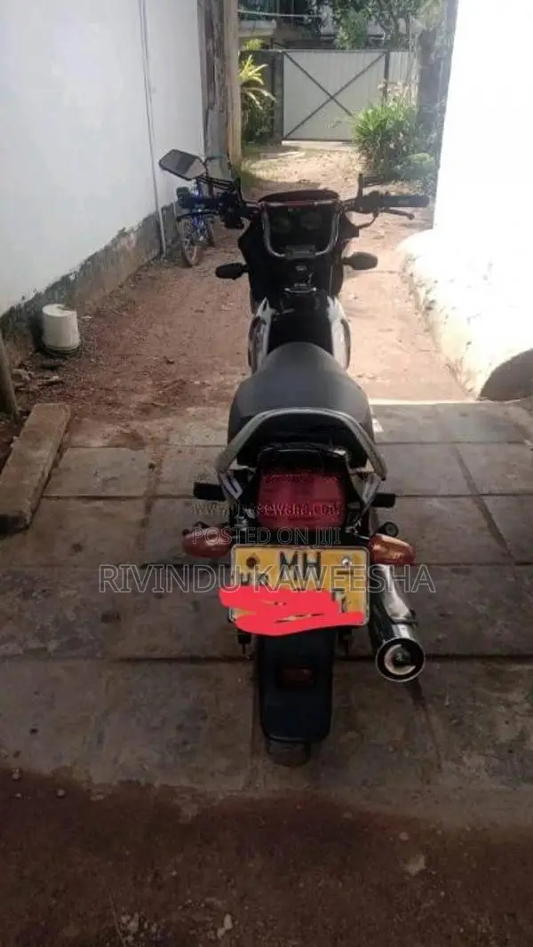 TVS Vector Gx 2005 Motorbike (Used)