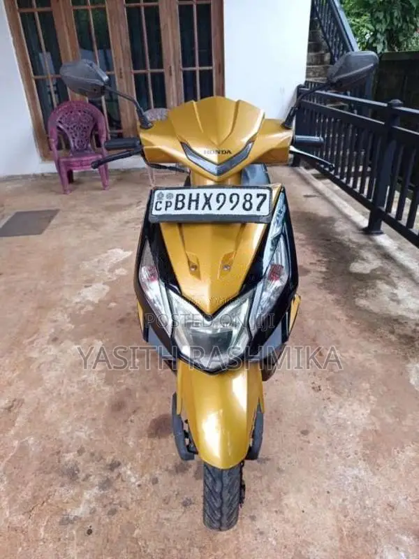 Honda Dio 2019 Motorbike (Used)