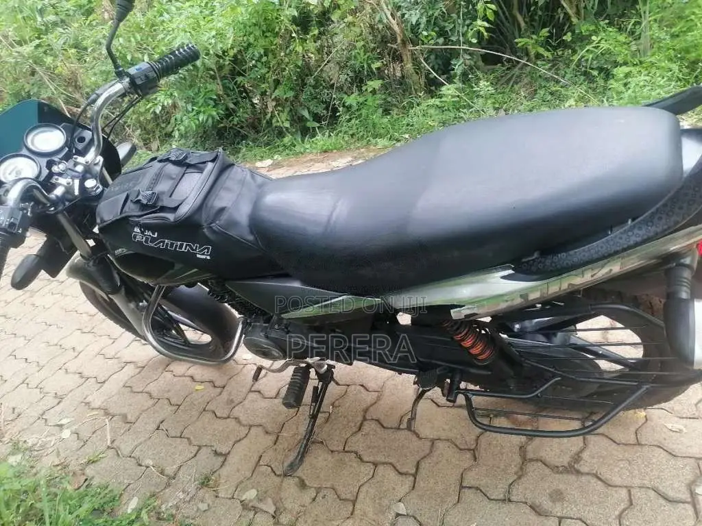 Bajaj Platina 2011 Motorbike (Used)