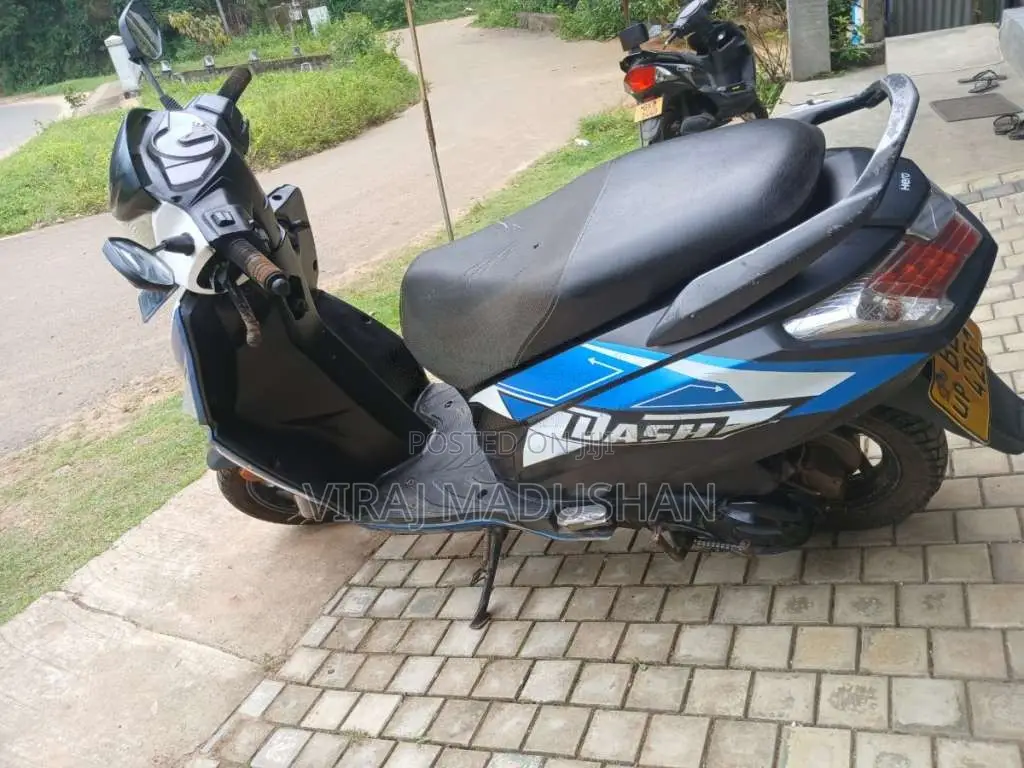 Hero Dash 2016 Motorbike (Used)