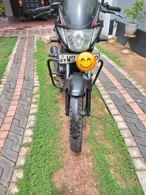 Hero-Honda Glamour 2010 Motorbike (Used)