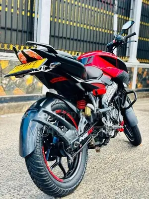 Bajaj Pulsar NS160 2017 Motorbike (Used)