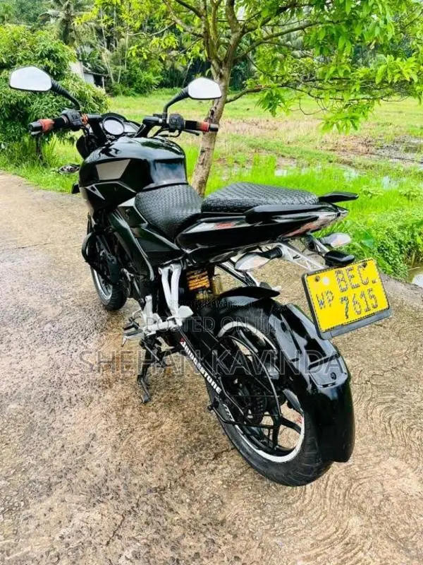 Bajaj Pulsar 2016 Motorbike (Used)
