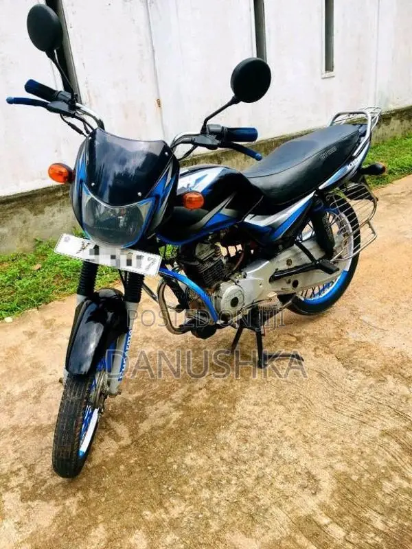Bajaj CT-100 2011 Motorbike (Used)